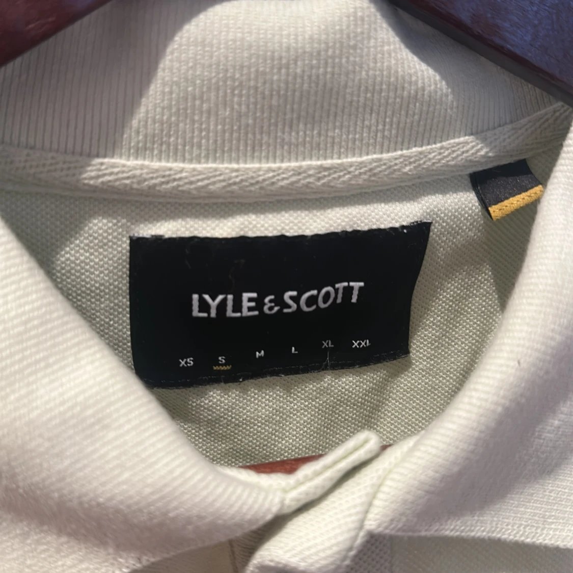 Ljusgrön pikétröja från Lyle & Scott - 2