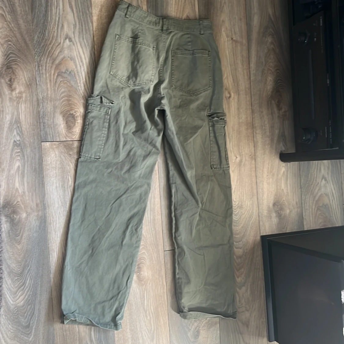 Gröna cargopants från Samsa Collection - 1