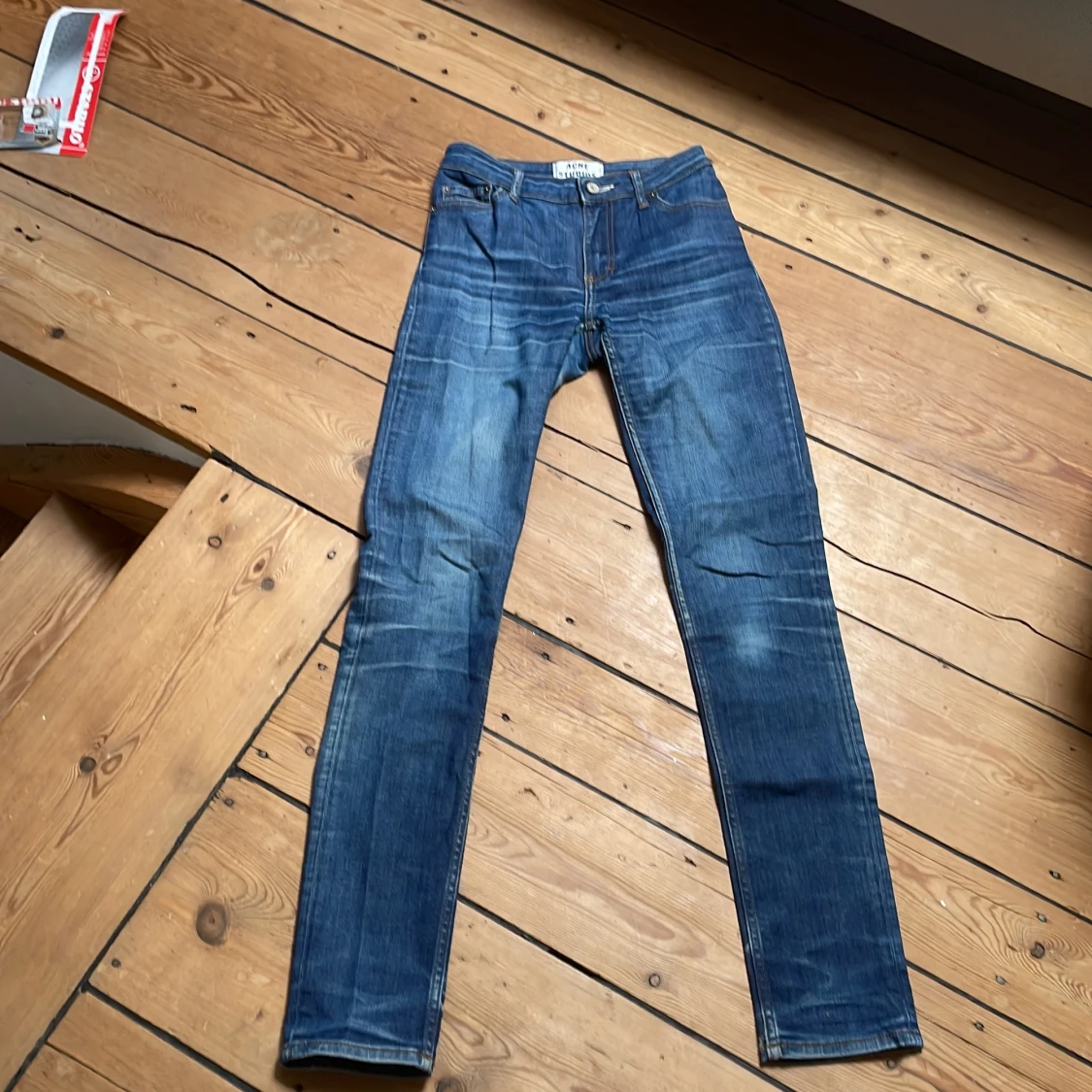 Acne Studios Flex Raw Reform jeans