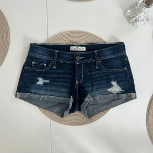 Lågmidjade jeansshorts  - X