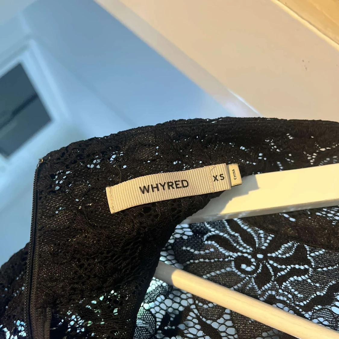 Svart spetsblus från Whyred XS - 2