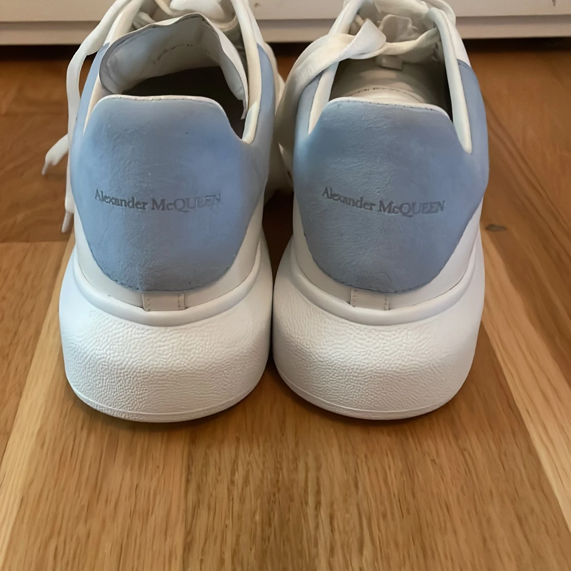 Alexander McQueen vita sneakers - 2