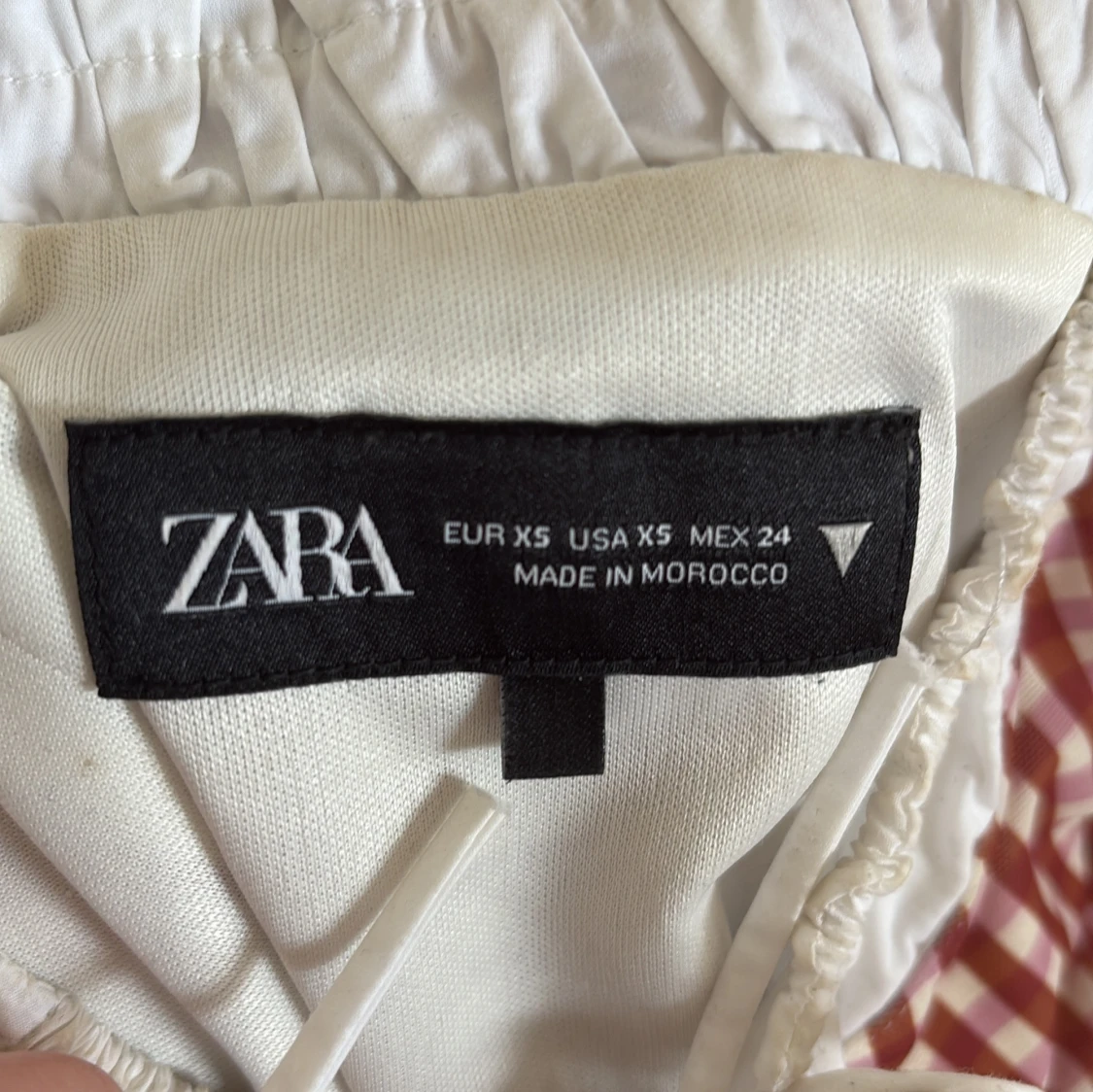 Trendig topp från Zara - 2