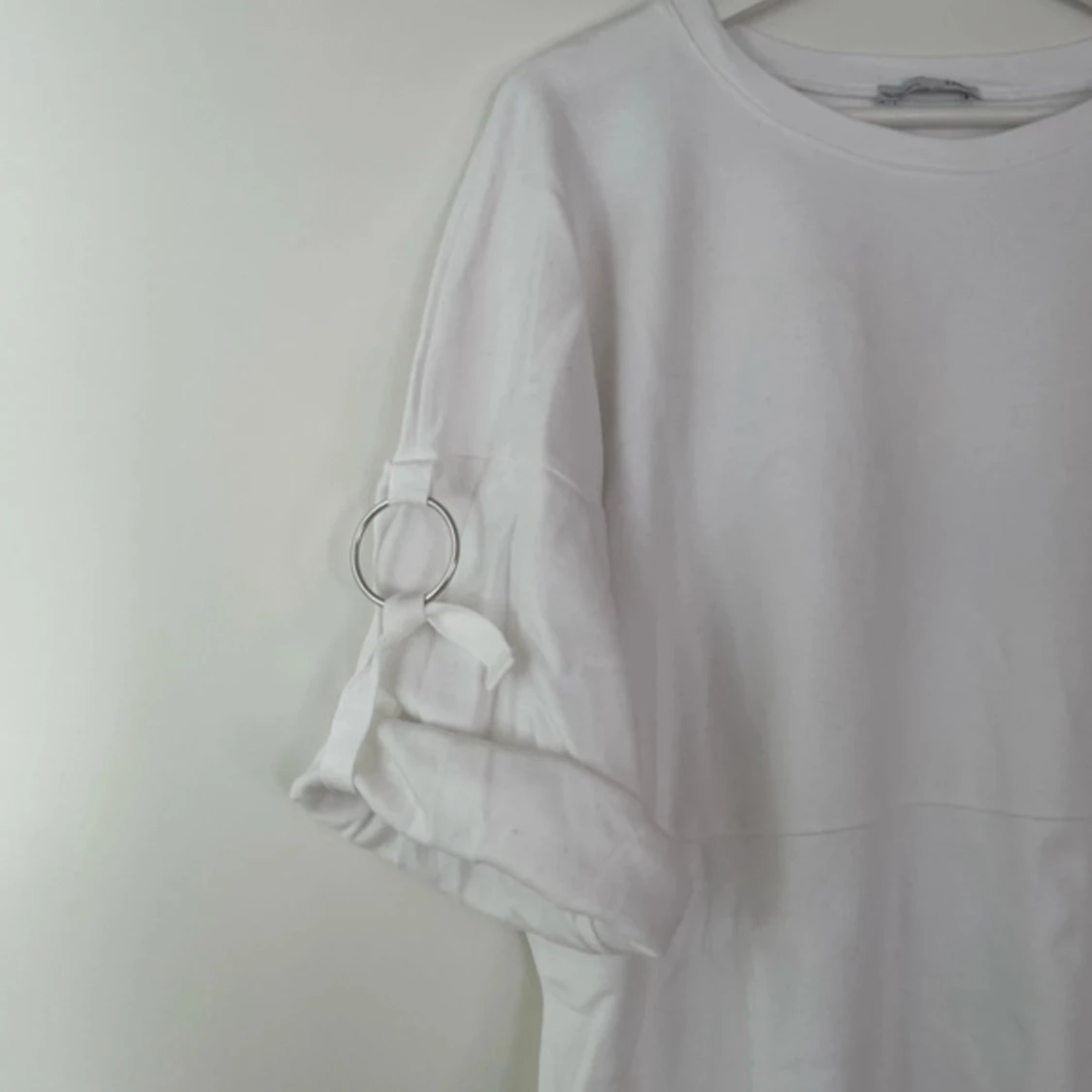 Vit oversize chill klänning från Zara - 2