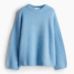 Stickad Tröja  - Nypris 699!