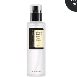 COSRX Advanced Snail 96 Mucin Power Essence - En genomskinlig essence i pumpflaska med 100 ml, innehåller 96% snigelsekretfiltrat som återfuktar och stärker huden. Perfekt för dig som vill boosta din hudvårdsrutin med extra fukt och lyster. Har bara använt den en gång 💝