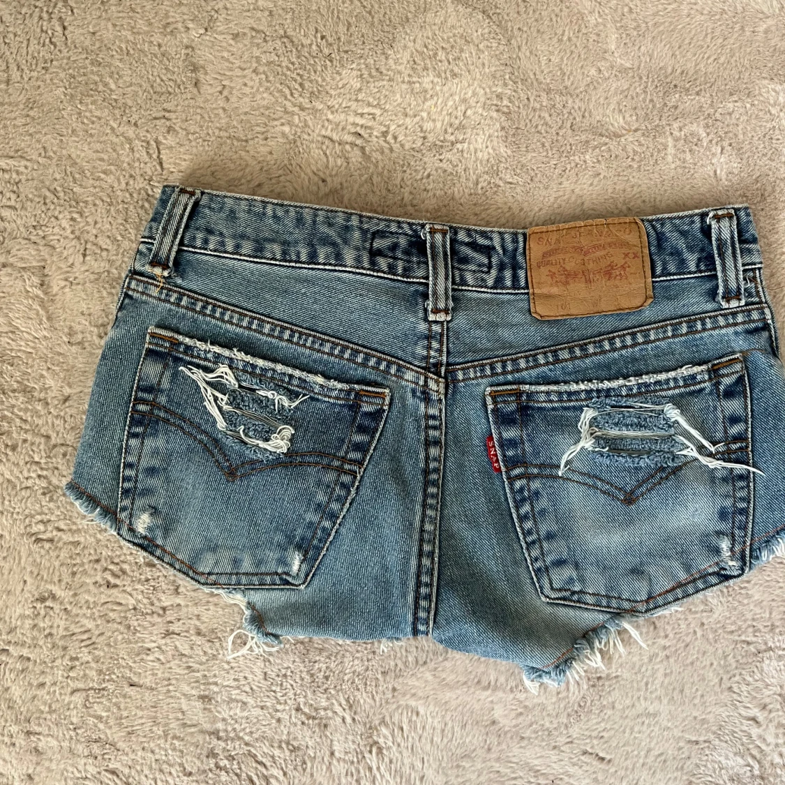 Lågmidjade Levis short  - 1
