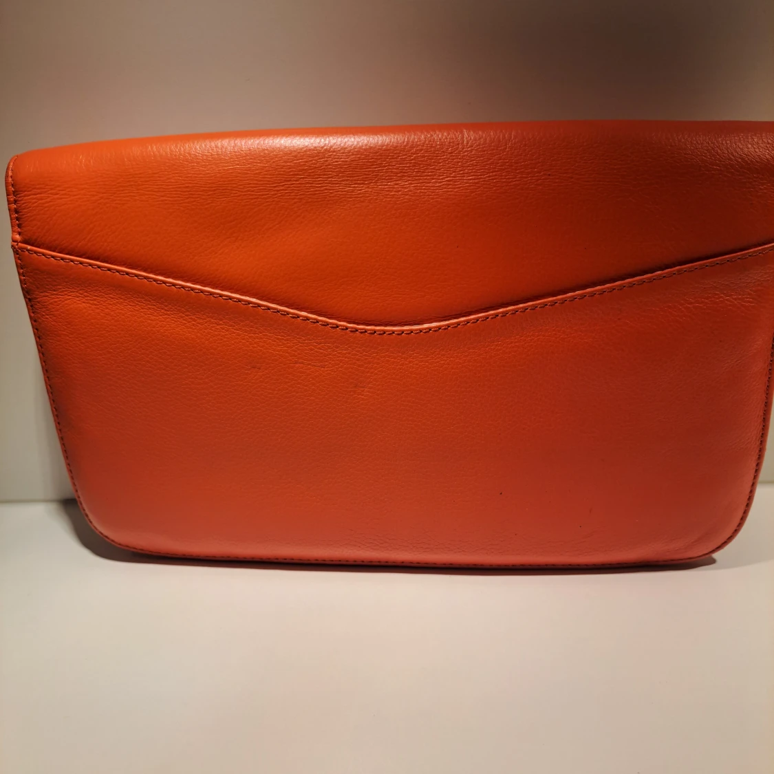 Orange kuvertväska från Marc by Marc Jacobs - 1