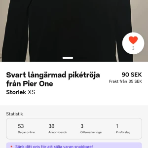 Svart långärmad pikétröja från Pier One - Säljer en stilren svart långärmad pikétröja från Pier One. Perfekt för en klassisk och avslappnad look. Tröjan har en enkel design som passar till många tillfällen. Kontakta mig för mer info eller för att ge ett prisförslag.