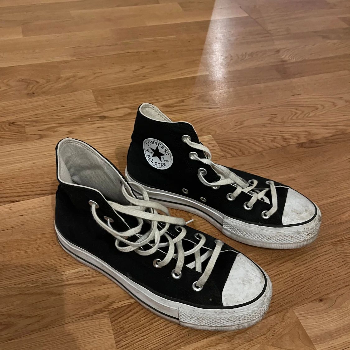 Svarta Converse All Star sneakers - 1
