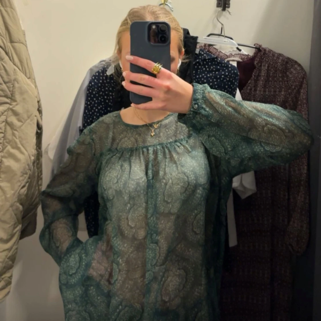 Grön mönstrad blus