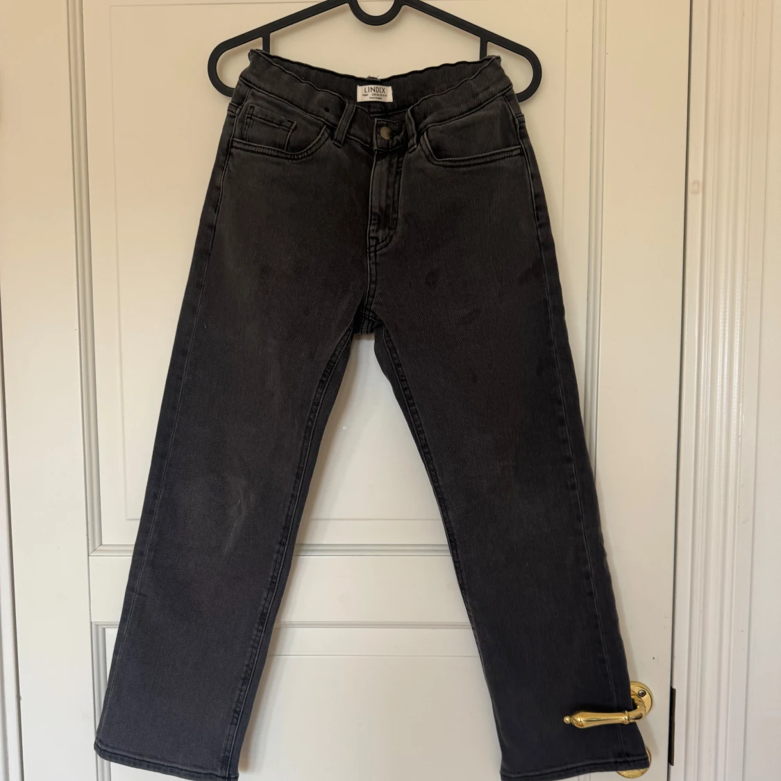 Svarta raka barnjeans från Lindex - 1