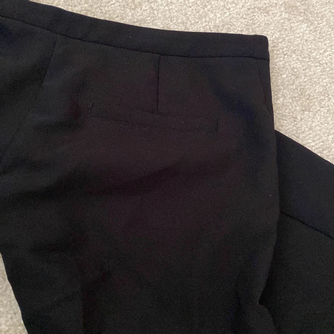 Svarta bootcut kostymbyxor Gina Tricot - 3