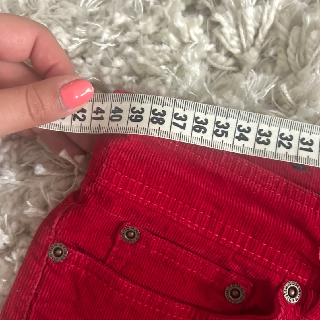 Röda bootcut manchesterbyxor - 2