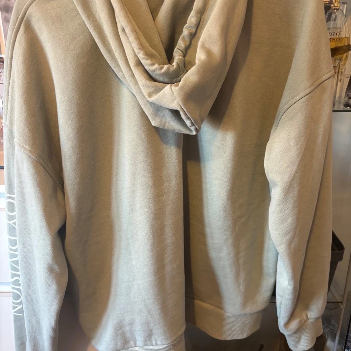 Grön hoodie med dragkedja från H&M Divided - 1