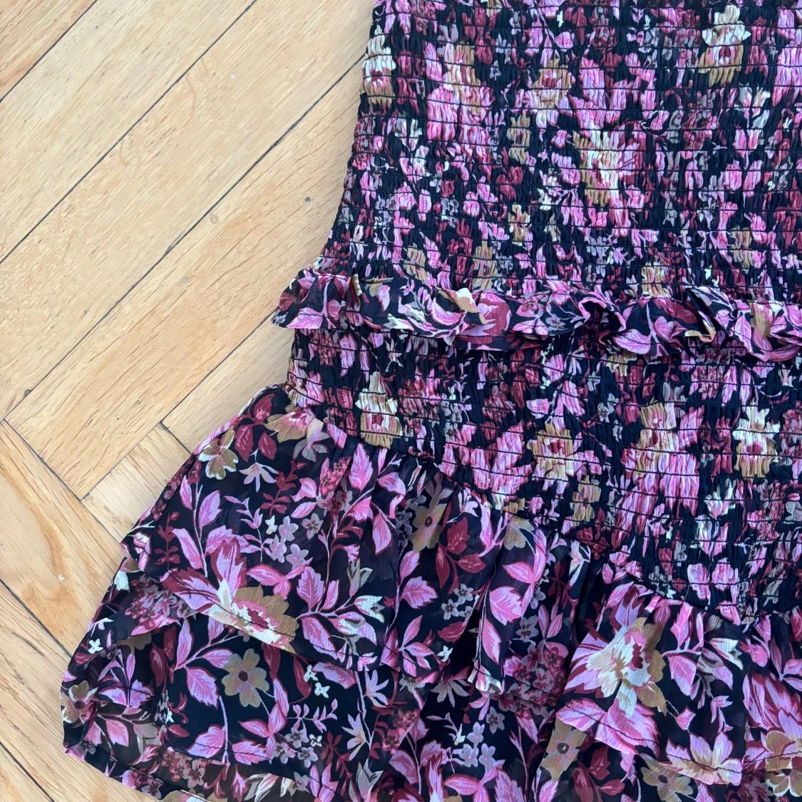 Blommig volangkjol från Neo Noir - 3