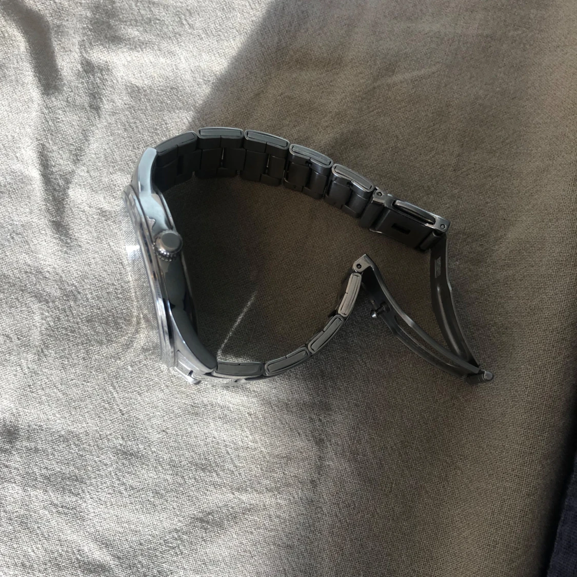 Silverfärgad klocka från Festina - 1