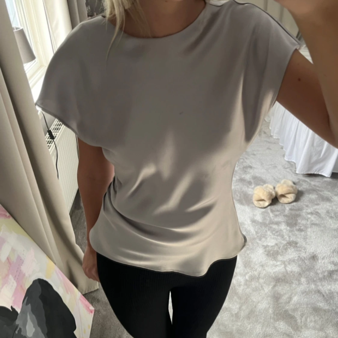 Grå kortärmad topp - 1