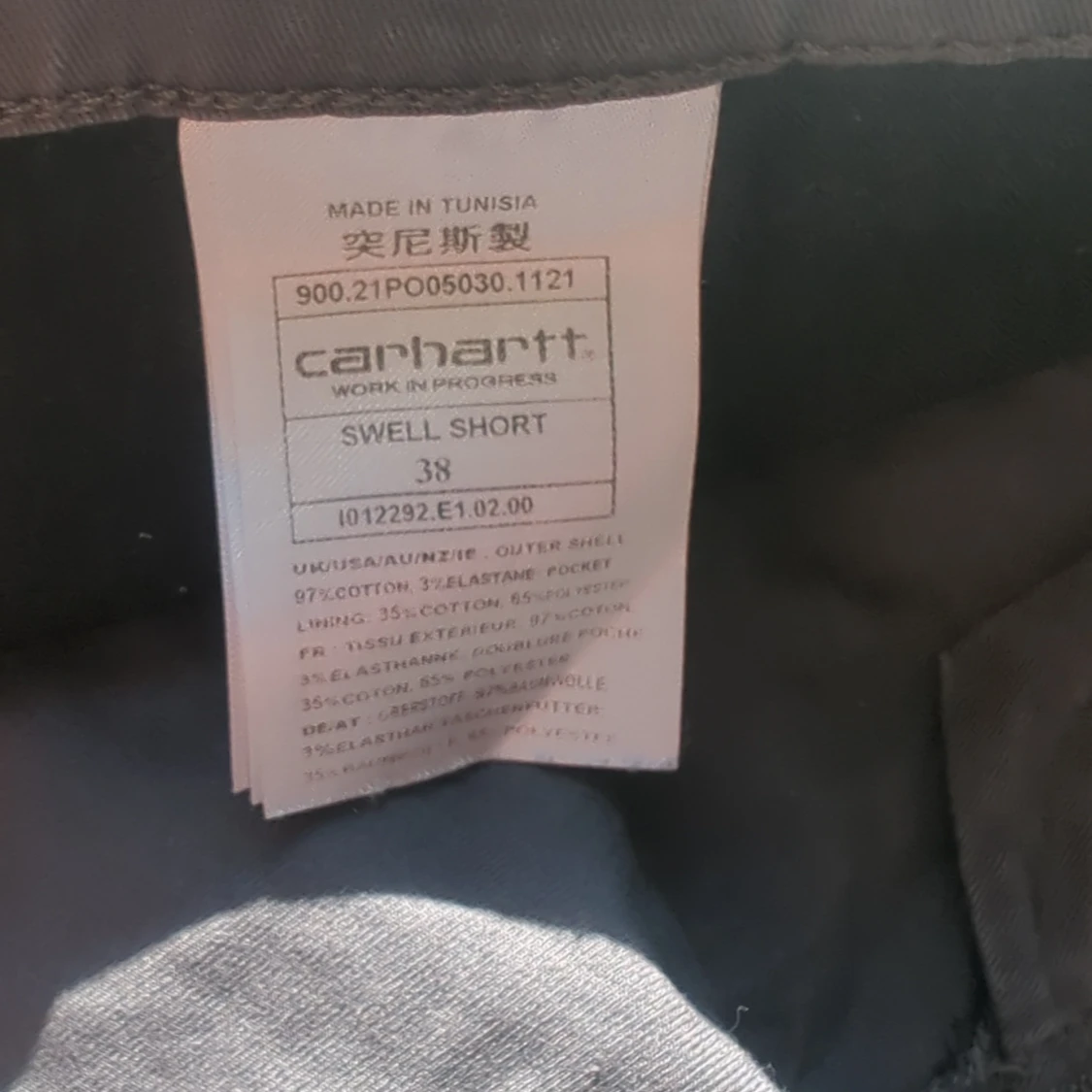 Gråa swell shorts från Carhartt - 2