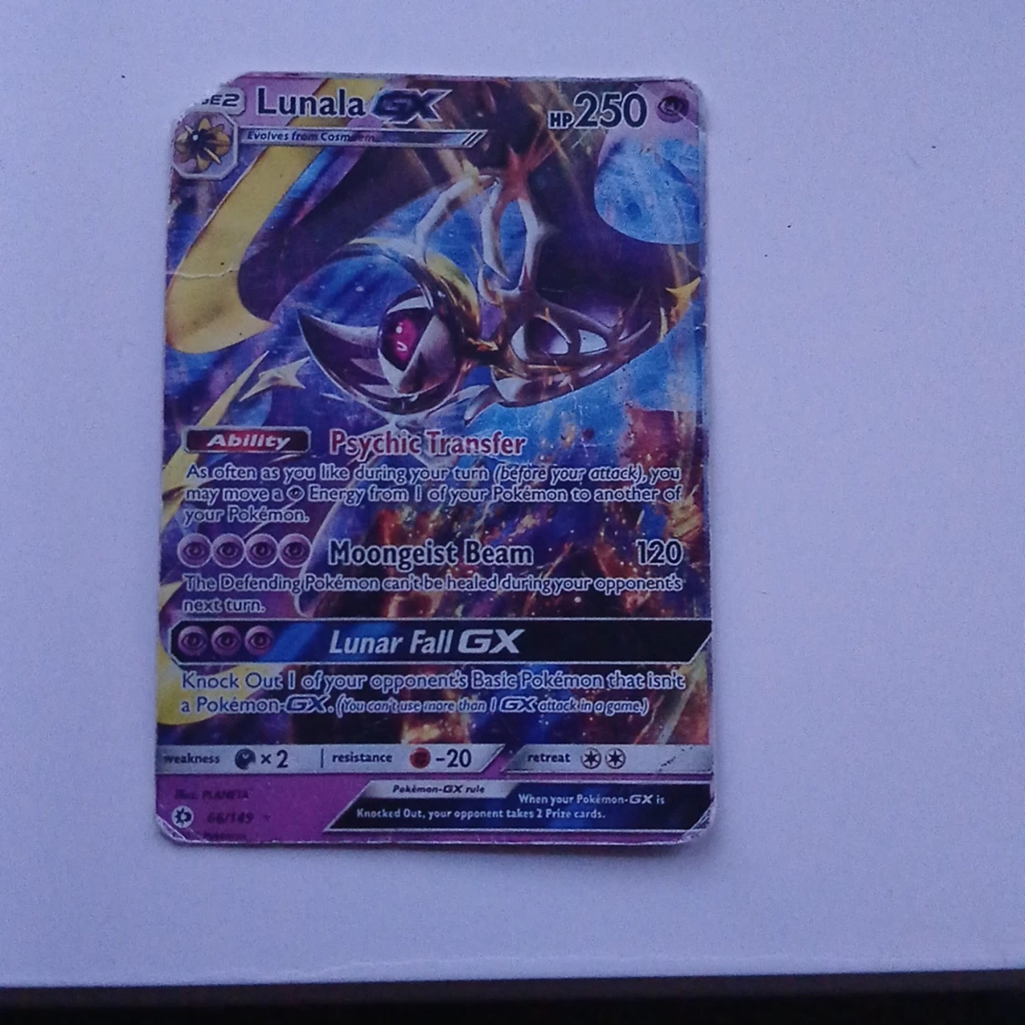 Lunala GX Pokémonkort