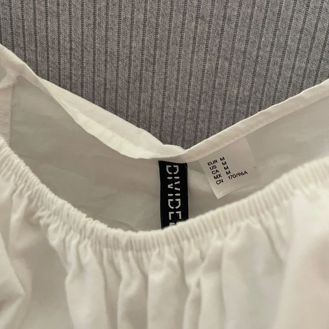 Vit topp från H&M - 2