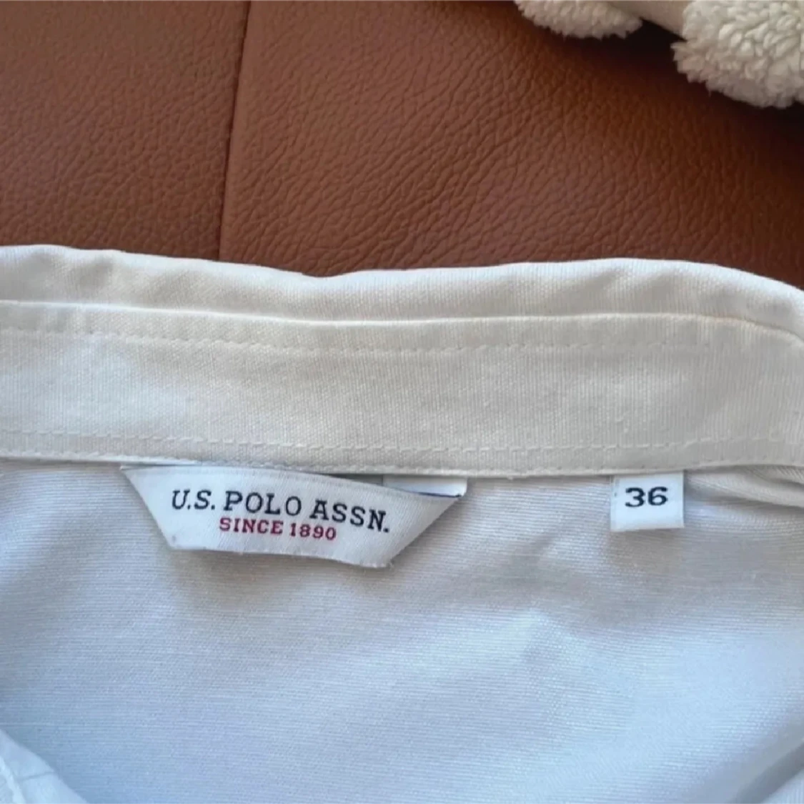 Vit skjorta från U.S. Polo Assn, stl 36 - 2