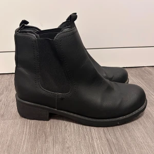 Boots - Boots