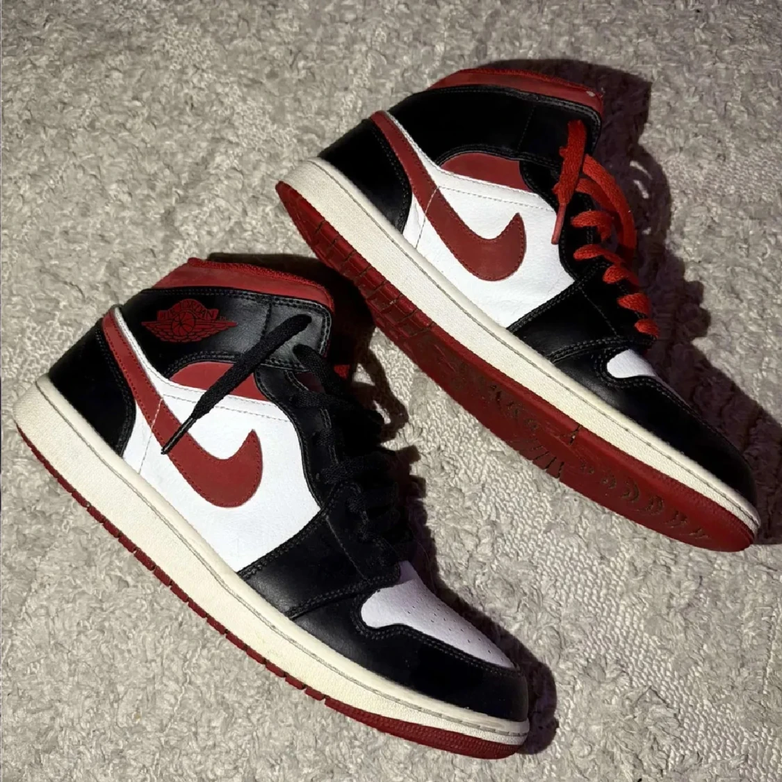 Jordan1s - 1
