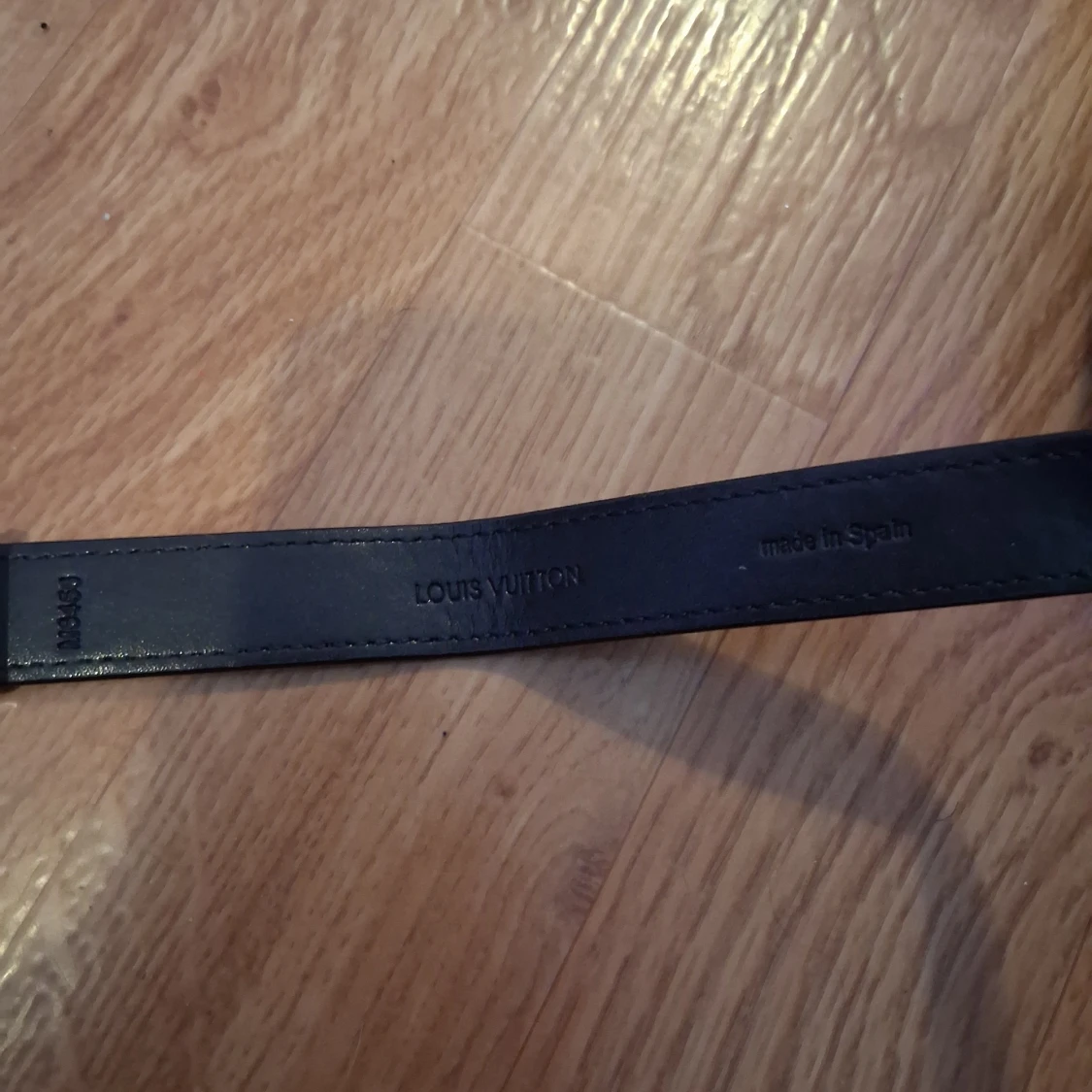 Louis Vuitton grått skinnarmband - 1