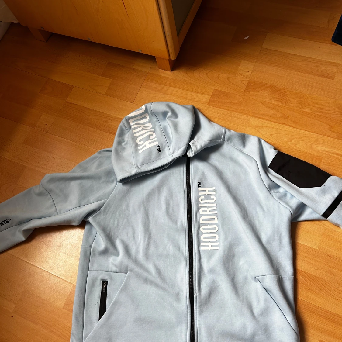 Ljusblå mjukisbyxor från Hoodrich - 3