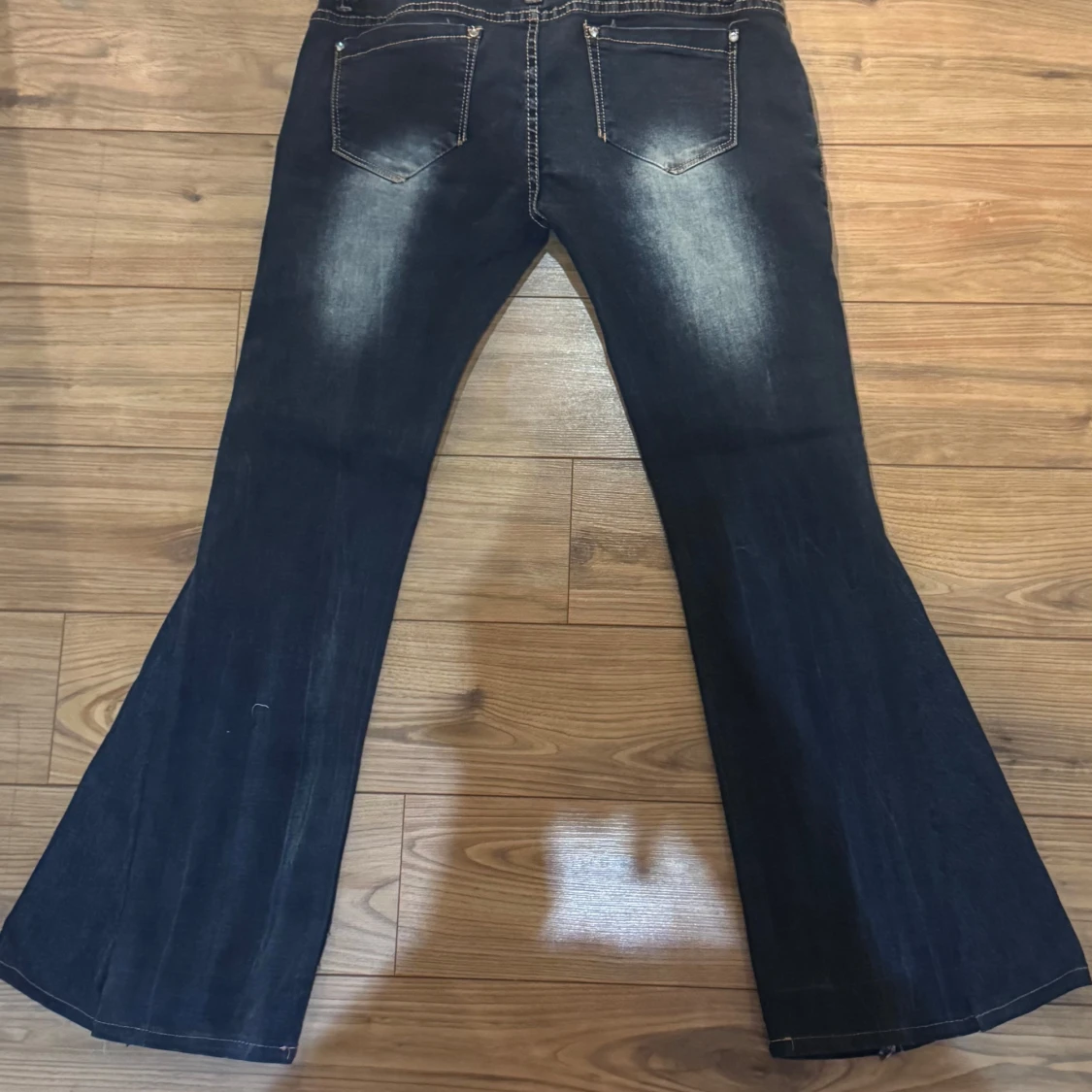 Lowrise bootcut jeans - 2