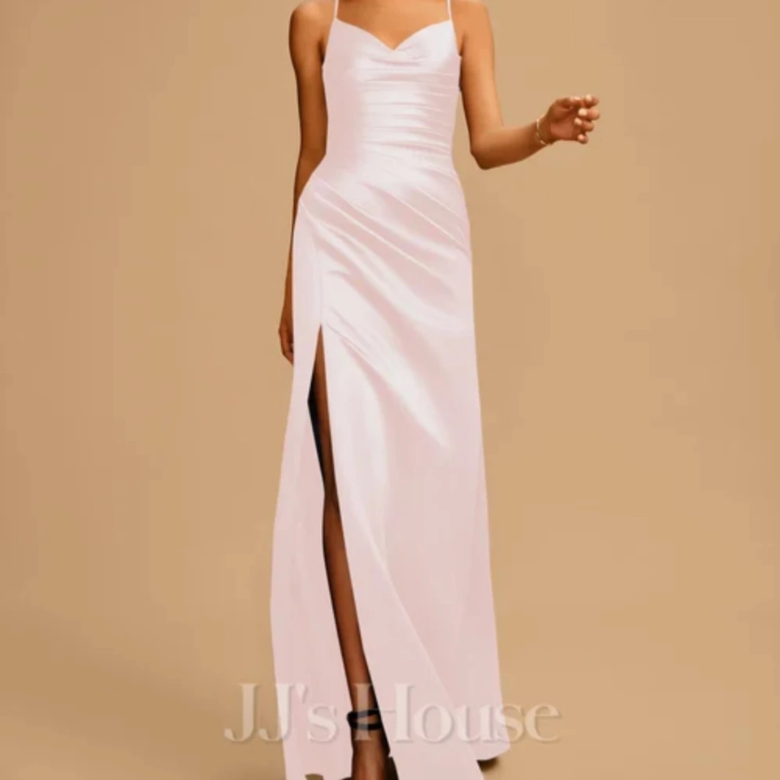 Ljusrosa balklänning från JJ's House