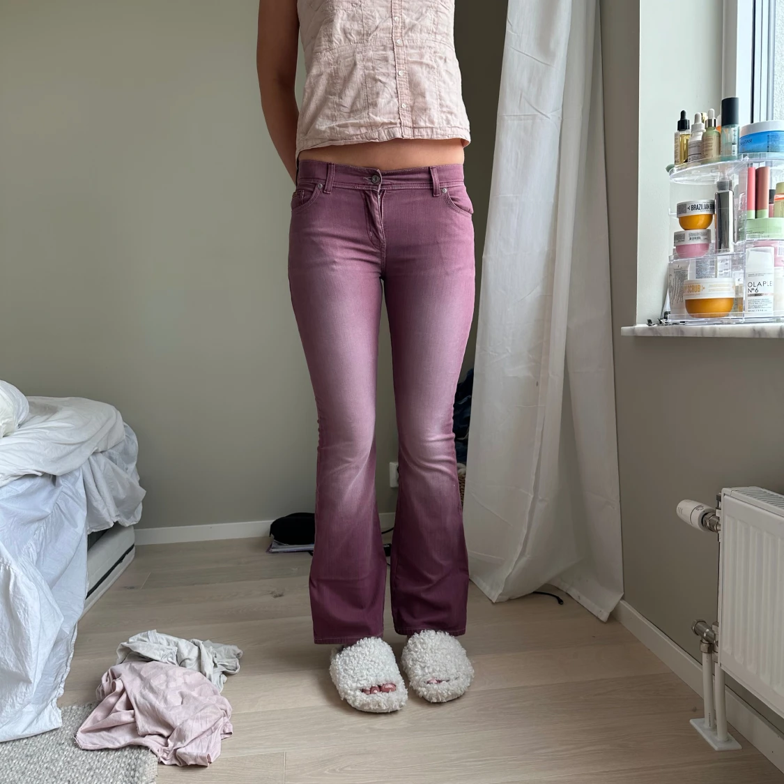 Vinröda jeans 