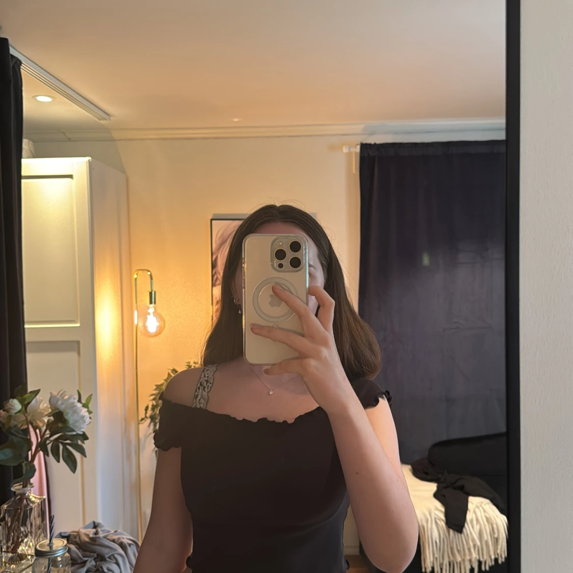 Svart croppad topp från H&M - 2