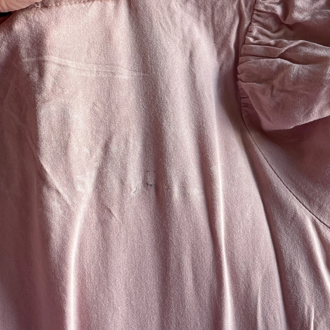 Rosa klänning med puffärmar - 2