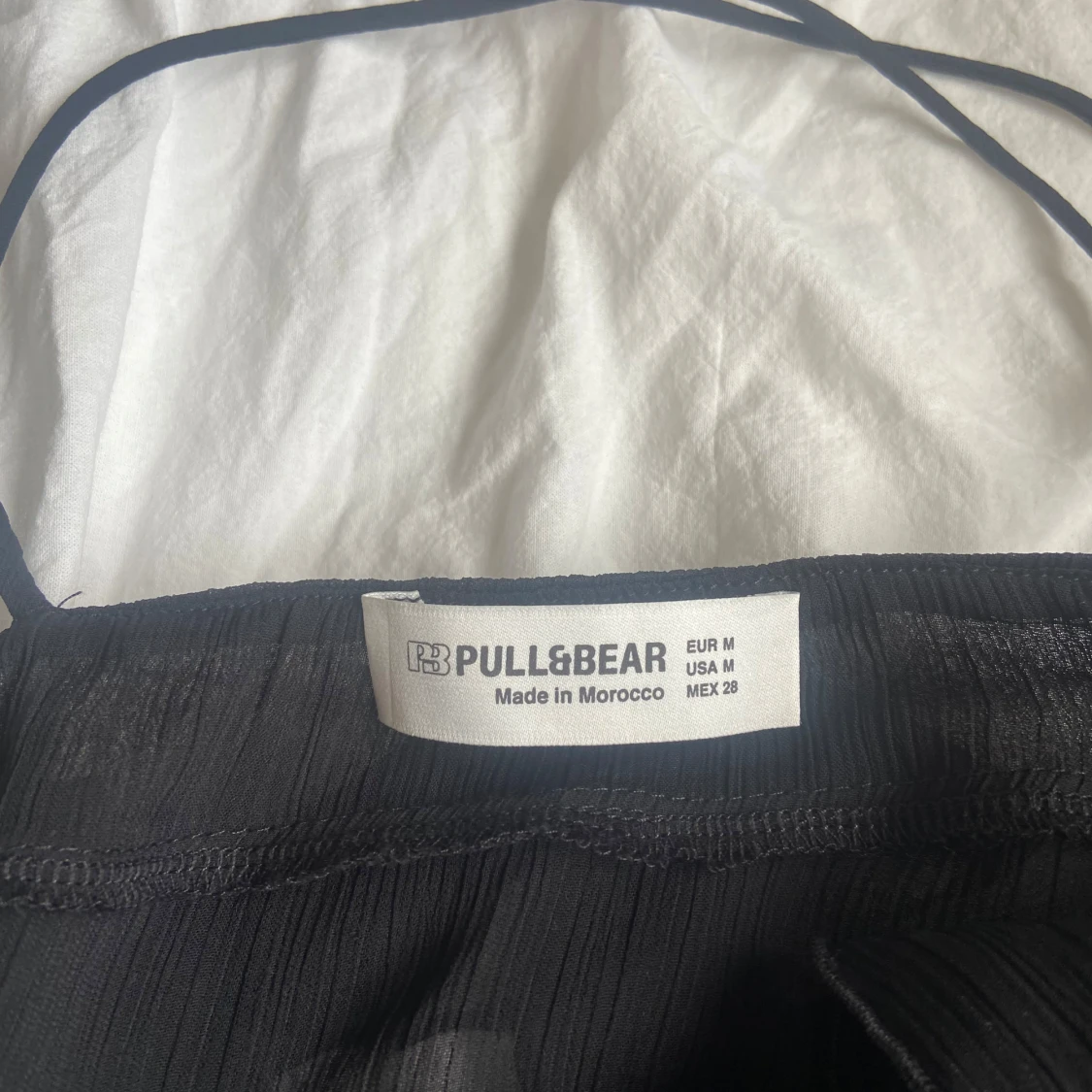Volangtopp med knytning från Pull&Bear - 3