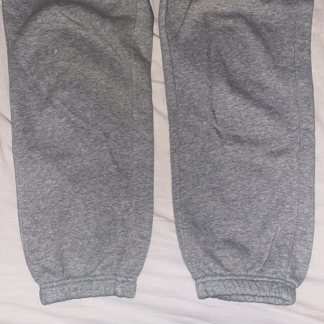 Grå Jordan mjukisbyxor med snörning - 3