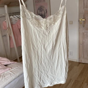 Pyjamas linne  - Superskönt pyjamas linne, jättebra skick 🥰