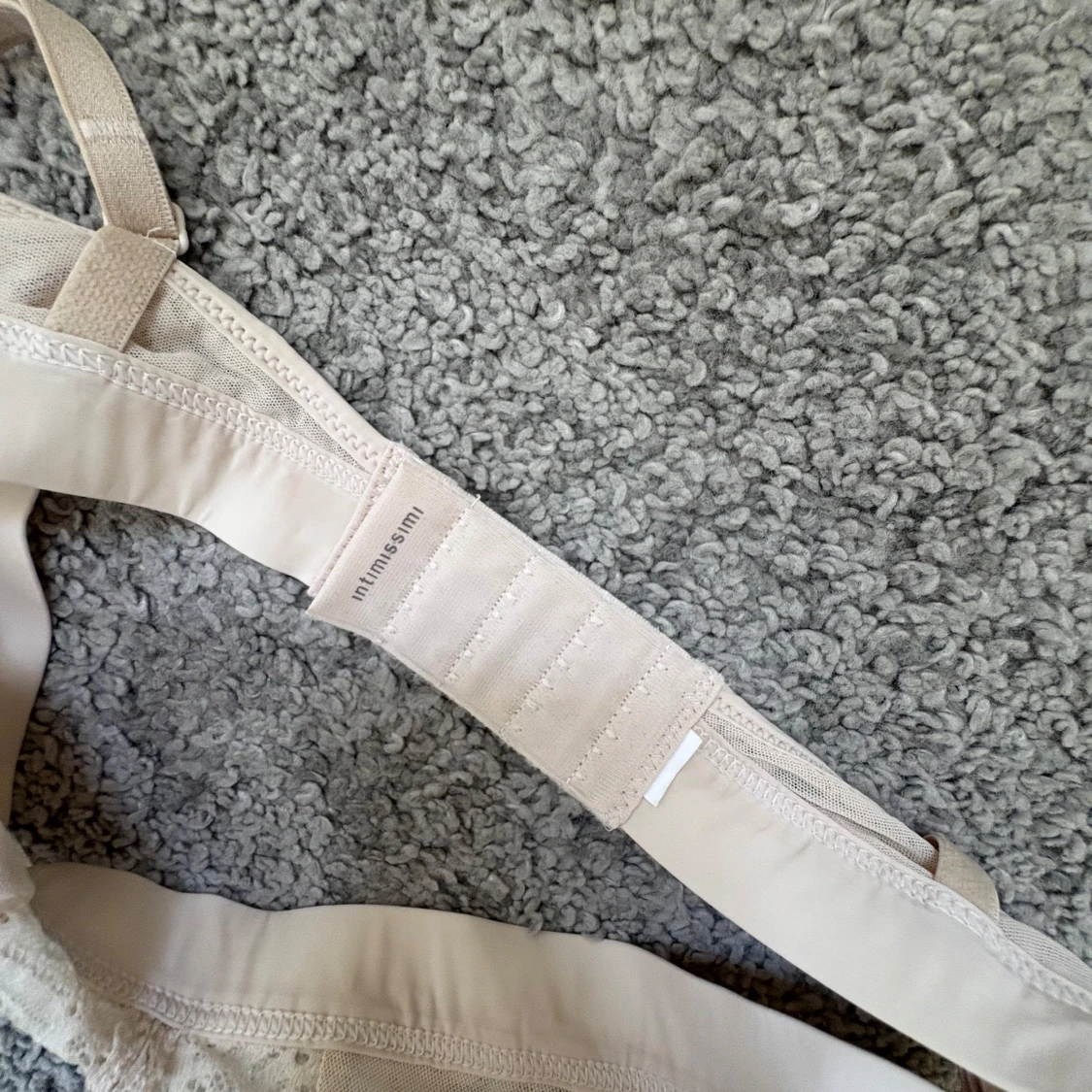Beige spets bralette från Intimissimi - 3