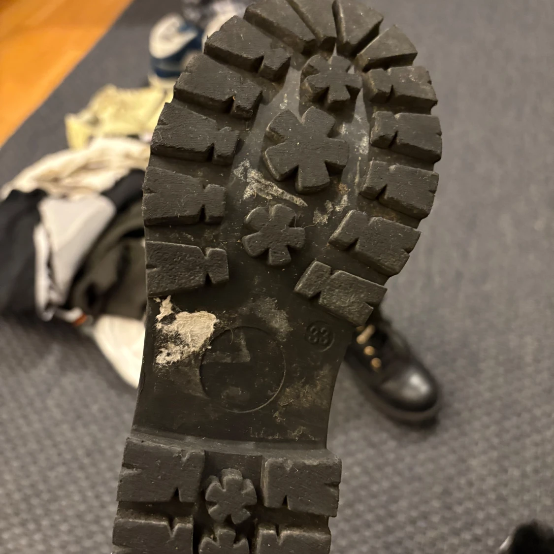 Svarta kängor med snörning - 1