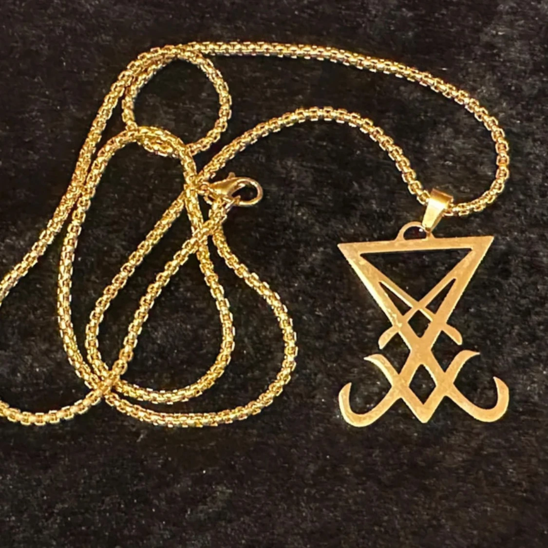 Gold Lucifer Sigil Necklace – Stainless Steel, Occult Symbol Church of Satan  - 2