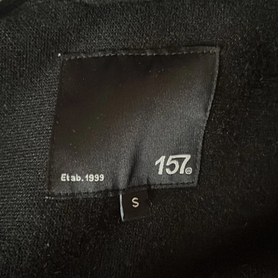 Svart overshirt från 157 - 2