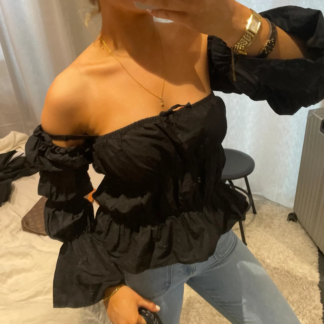 Svart offshoulder blus - 1