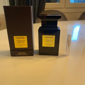 Tom Ford Tobacco Vanille 5 ML - Tom Ford tobacco vanille 5ML. Luktar riktigt gott.
