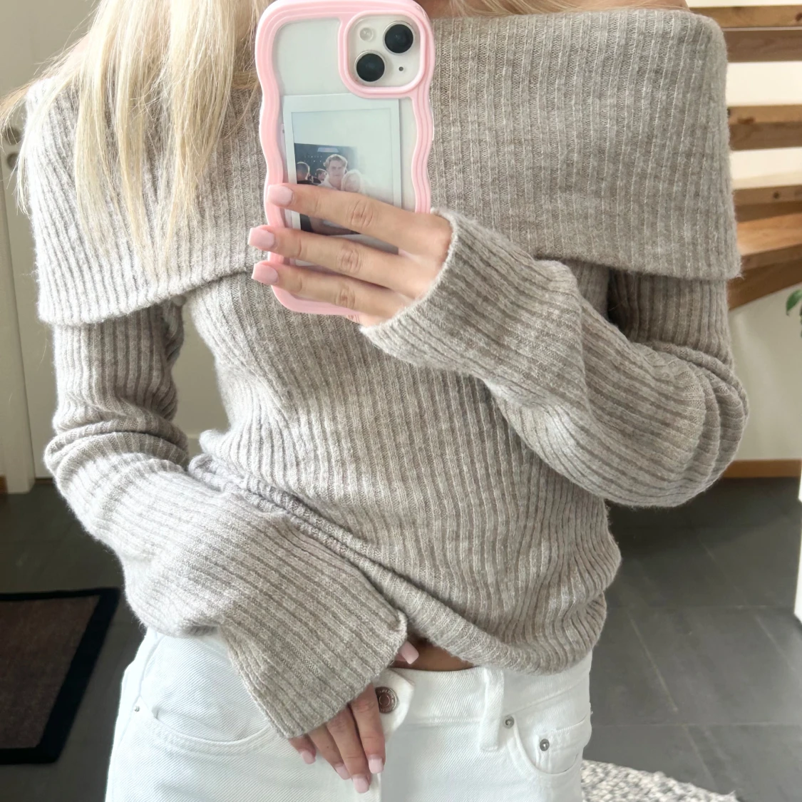 Stickad offshoulder tröja - 2