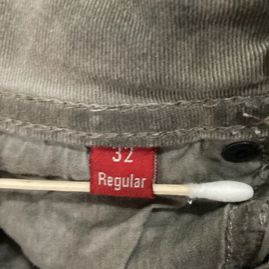 Mörk beige låg midja slim jeans från Esprit - 4