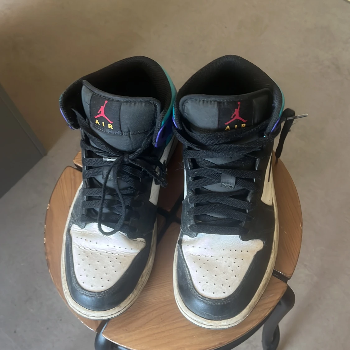 Nike Air Jordan 1 High/mid svart/vit/turkos - 2