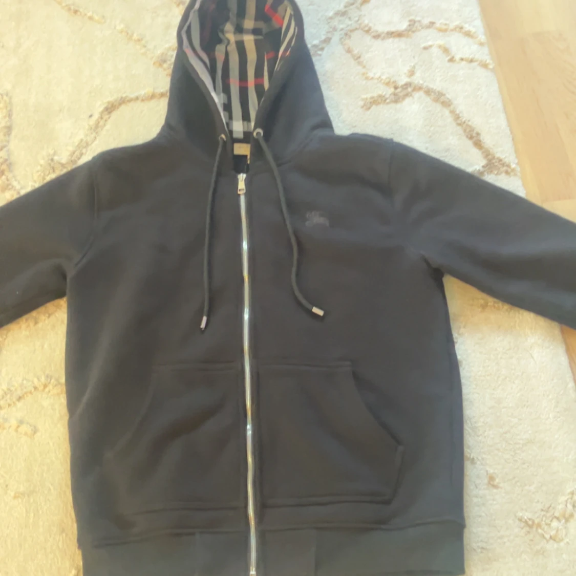 Svart hoodiejacka från Burberry - 2