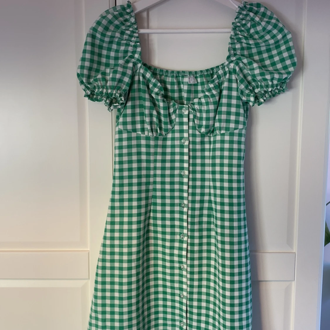 Grön och vit rutig klänning