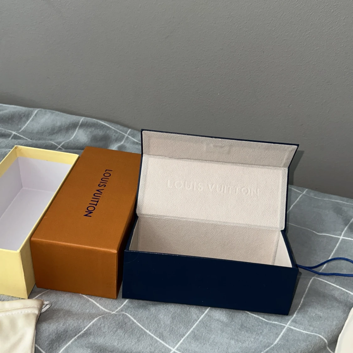 Svarta Louis Vuitton solglasögon - 3